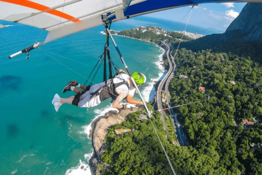 Vuelo en Parapente o Ala Delta con Instructor en Pedra Bonita, Río de Janeiro